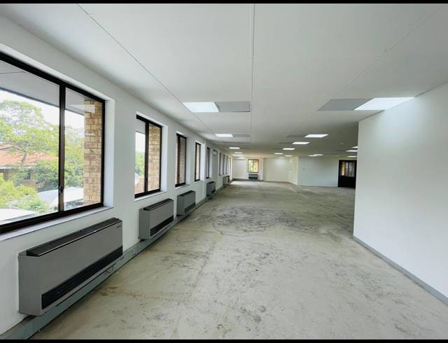 214M² OFFICE TO LET IN VORNA VALLEY